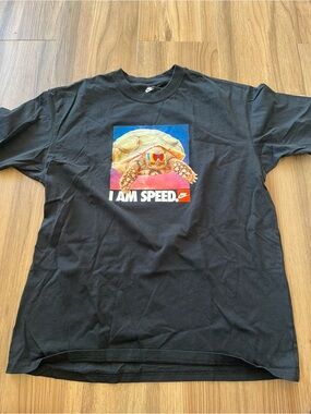 Nike, men’s Graphic Tee, size large